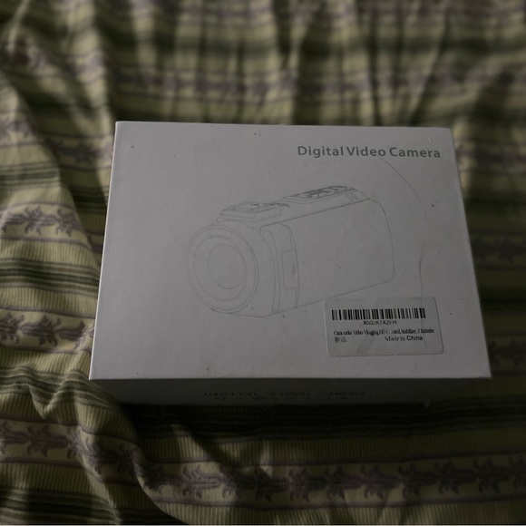 Digital Video Camera - Picture 4 of 4